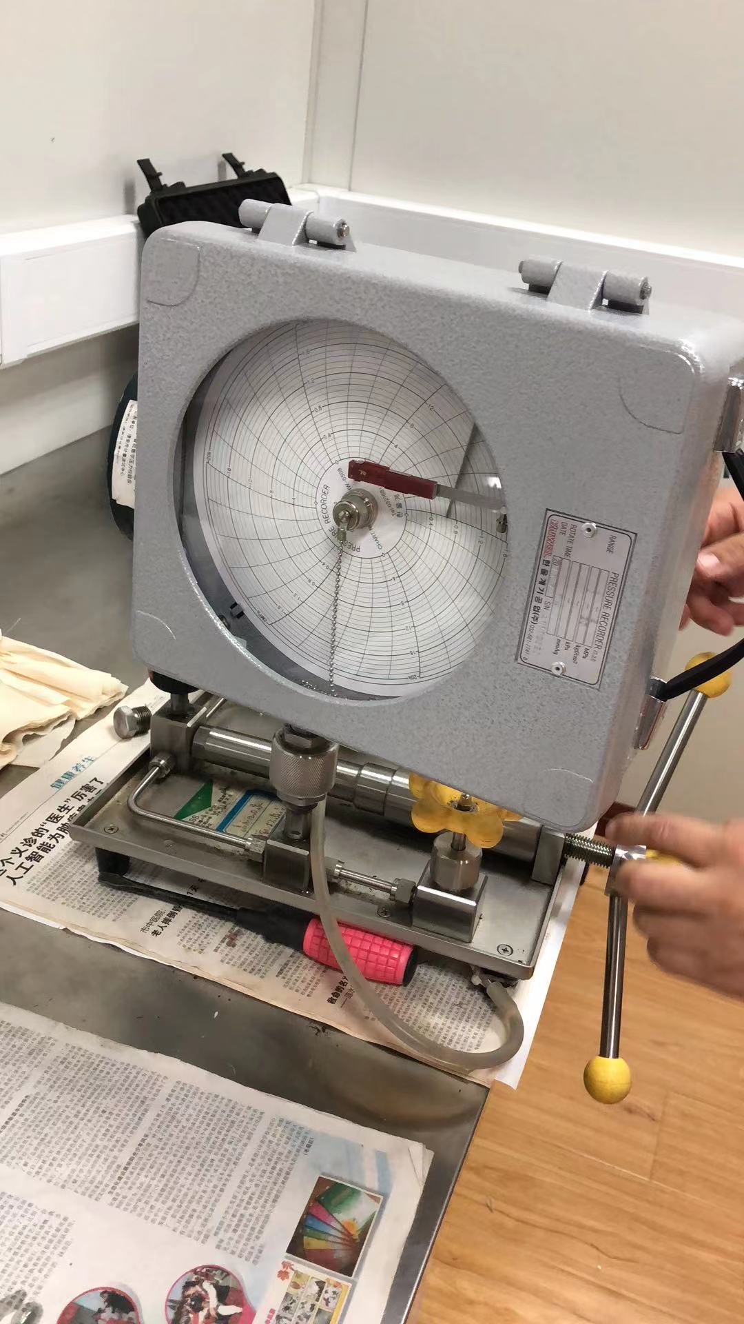 壓力變化記錄裝置油田專(zhuān)用圓盤(pán)壓力儀